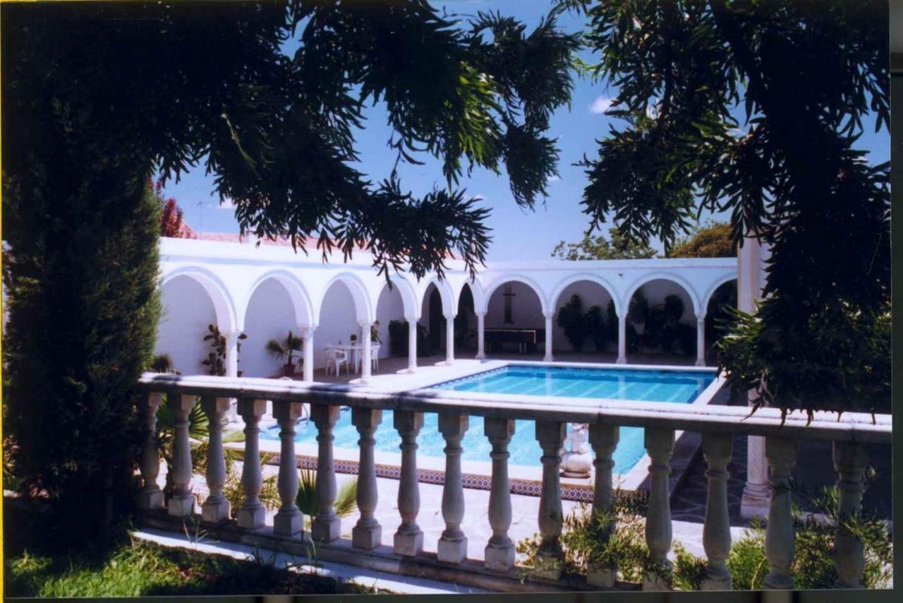 Villa del Manzano Villanueva del Ariscal Exterior foto